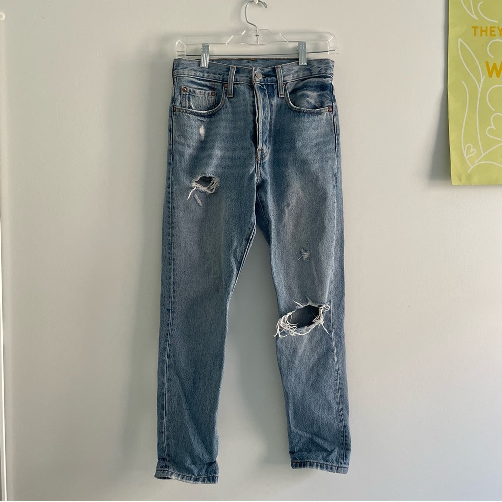 501S skinny (Levi’s) distressed high waisted